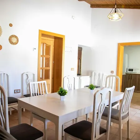 Holiday home Donas Martin Munoz de las Posadas