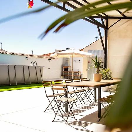 Donas * Martín Muñoz de las Posadas