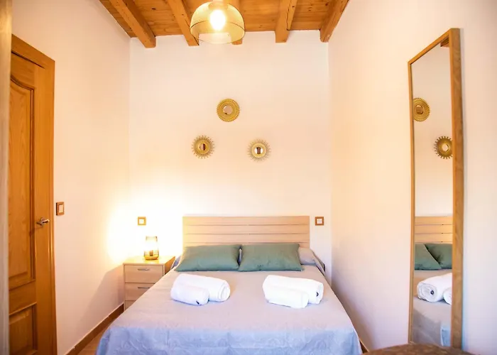 Donas Martin Munoz de las Posadas